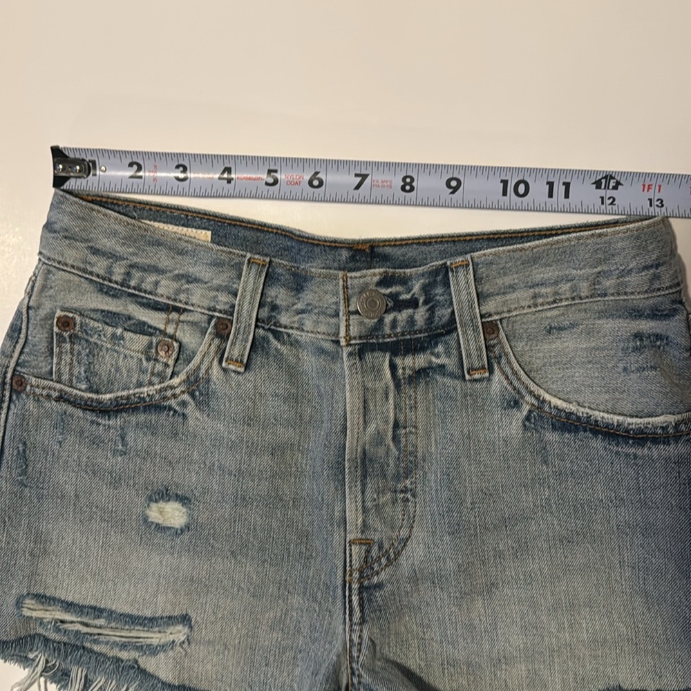 Levi's 501 Blue Jean Shorts Distressed Cut-Offs - Size 25 - Picture 6 of 8